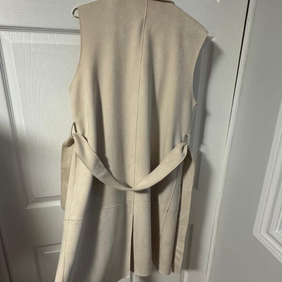 Cream Midi Vest with Buttons and Tie belt - Picture 3 of 4